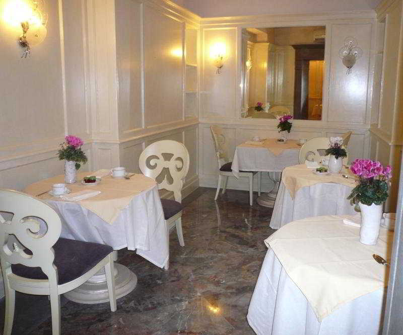 Art Atelier Hotel