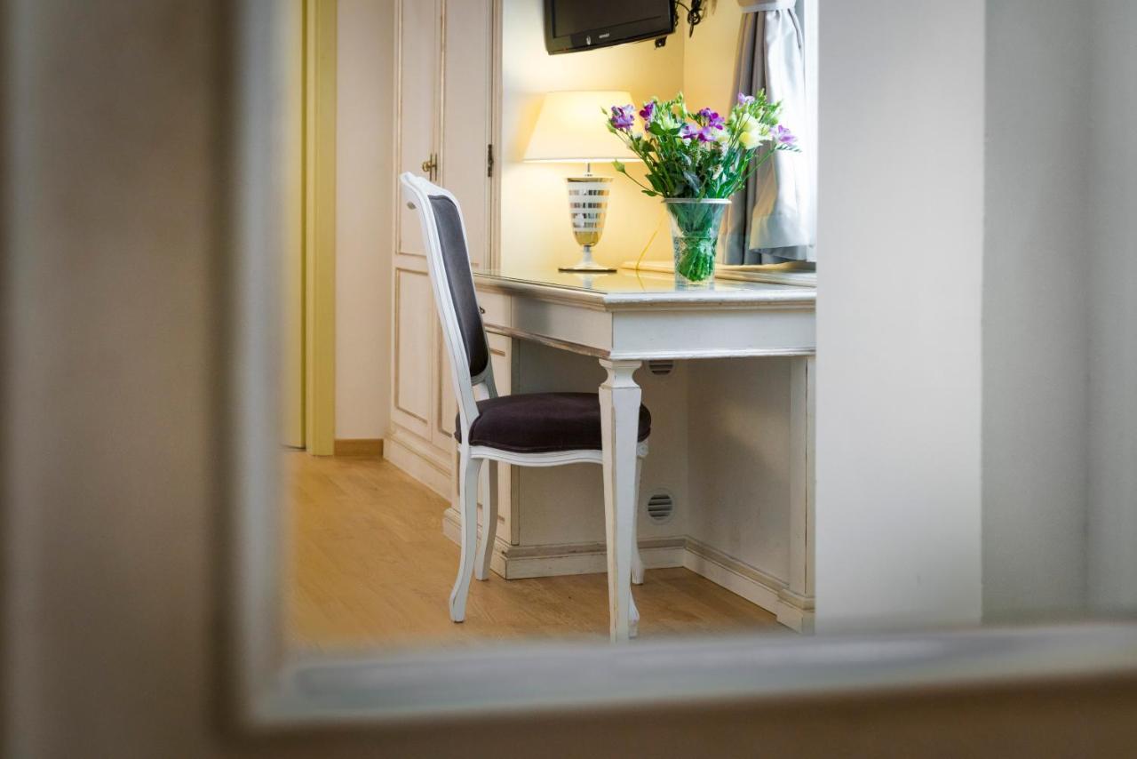 Art Atelier Hotel